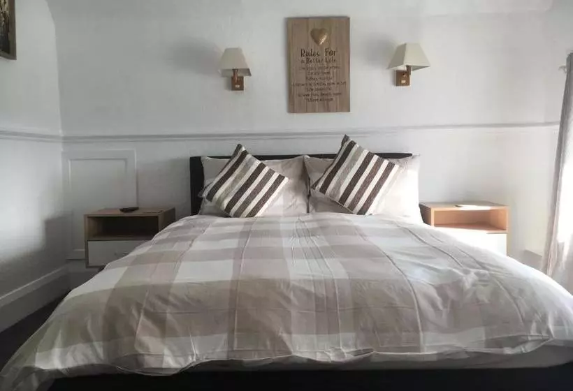 ユースホステル The Old Station