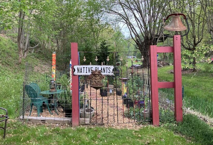 The Ashe Farm Bed & Breakfast