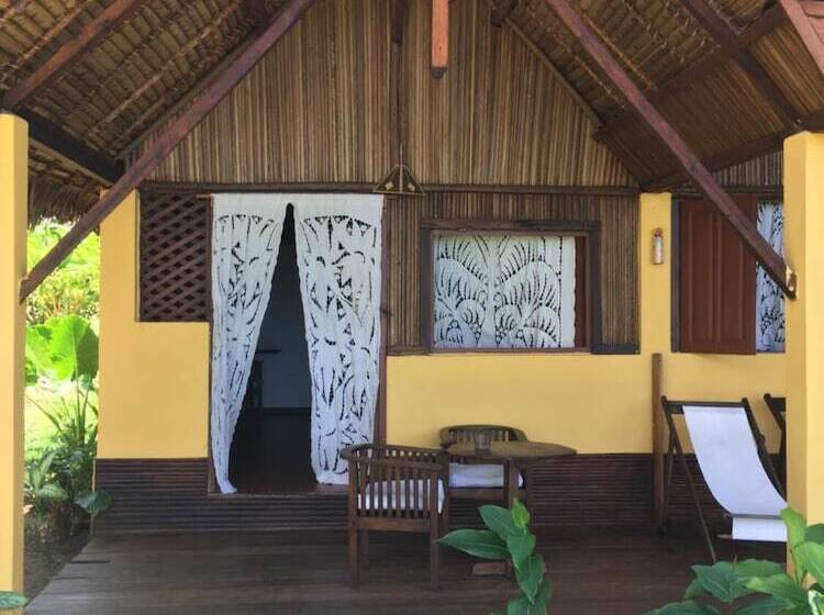 تختخواب و صبحانه Vanio Lodge