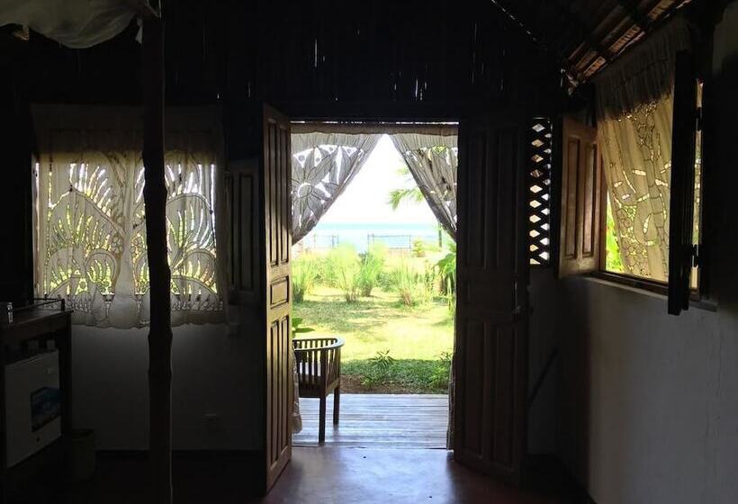 تختخواب و صبحانه Vanio Lodge