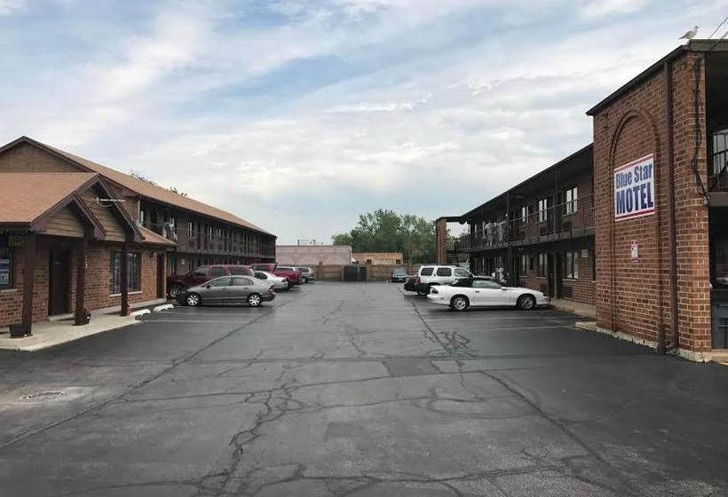Blue Star Motel