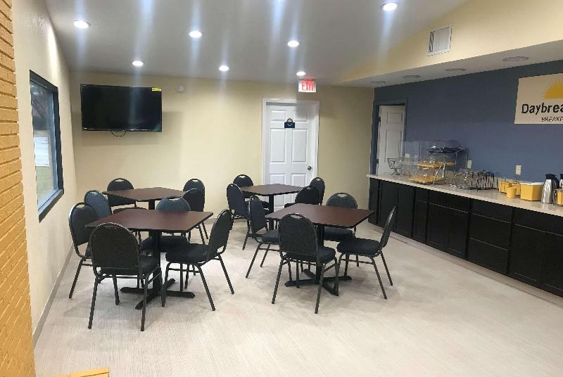 Motel Days Inn By Wyndham King Winston Salem Area