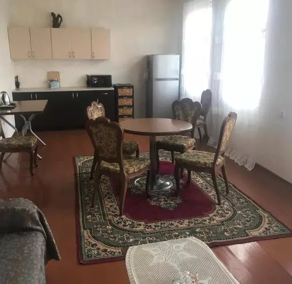 پانسیون House Dea Dea