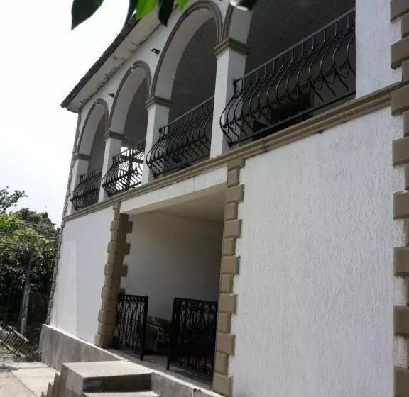 پانسیون House Dea Dea