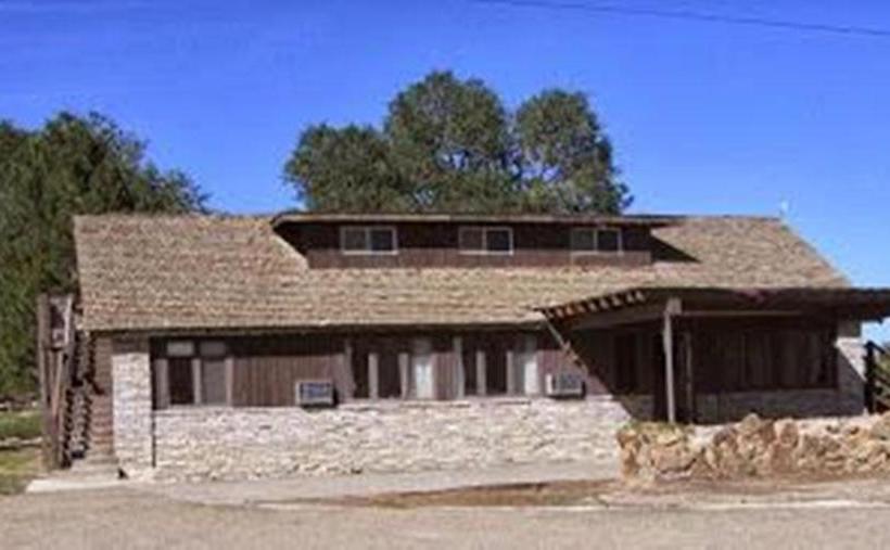 بنسيون Moosehead Lodge