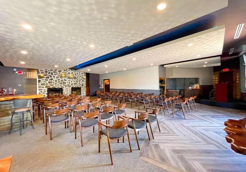 Soap Lake Natural Spa & Resort