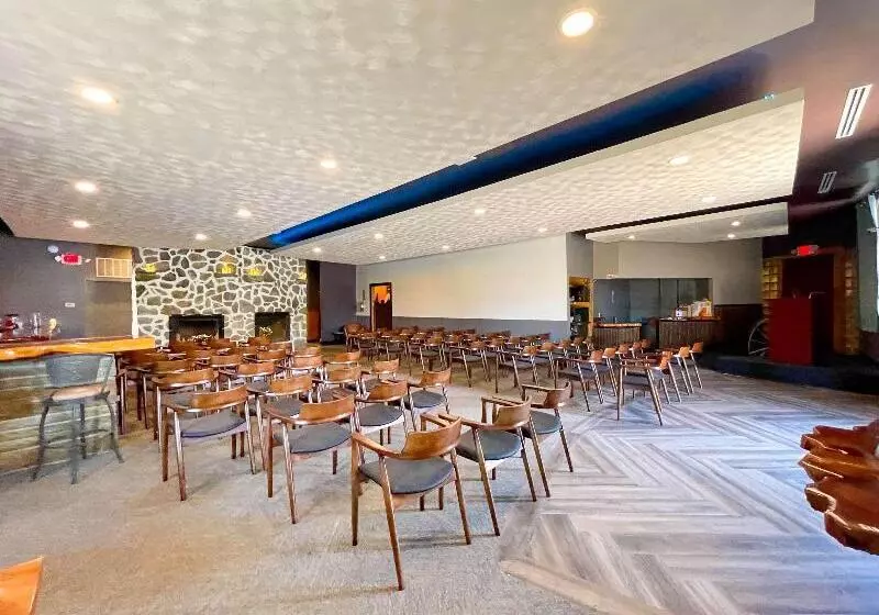 Soap Lake Natural Spa & Resort