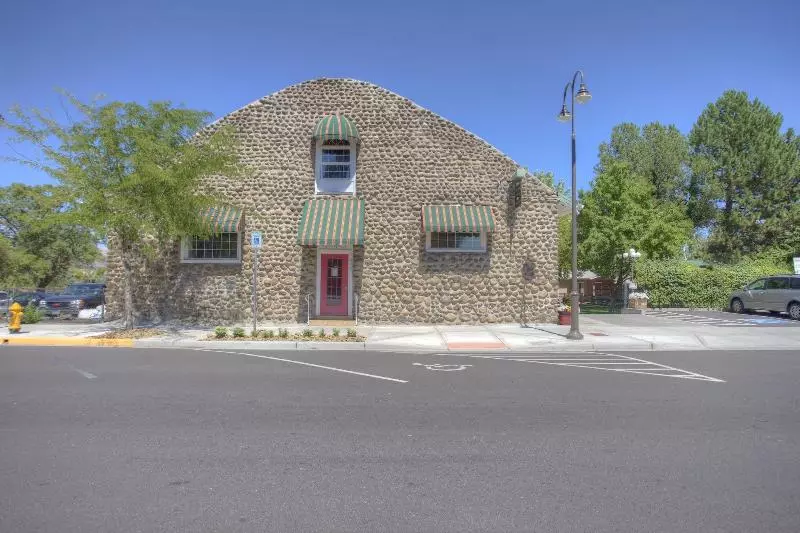 Soap Lake Natural Spa & Resort