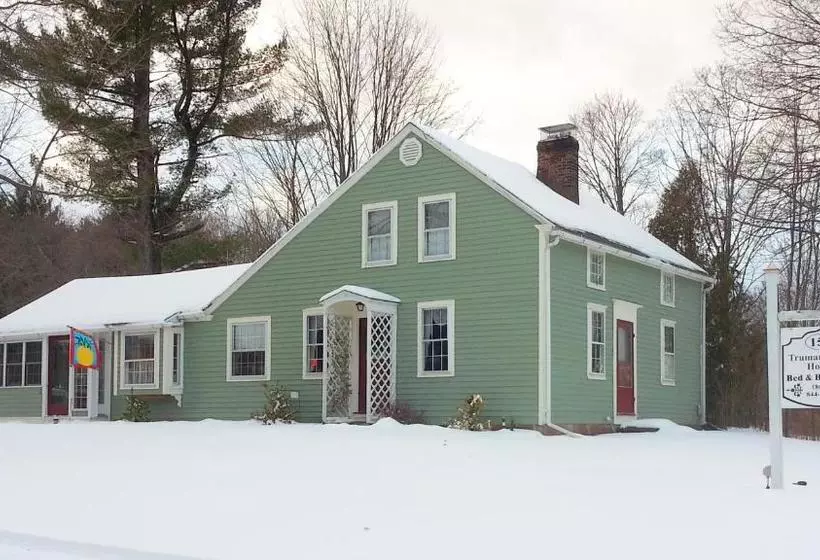Truman Gillet House B & B