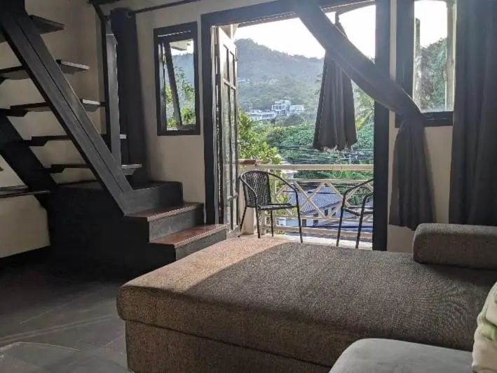 My Dream Wedding Apartments