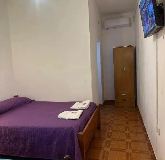 ペンション Residencial Doña Pocha