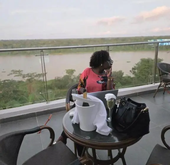 Adm Hotel Grand Lahou
