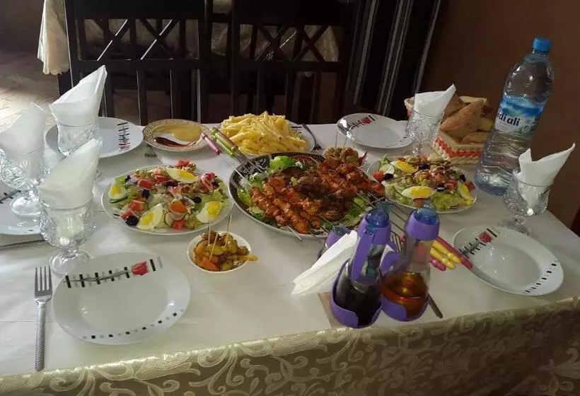 Retkeilymaja Hôtel Ajil Cascades D'ouzoud