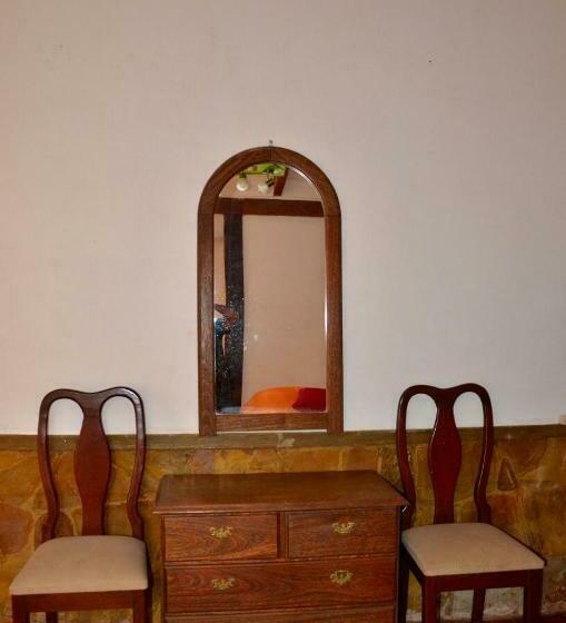 هاستل Posada Guasu