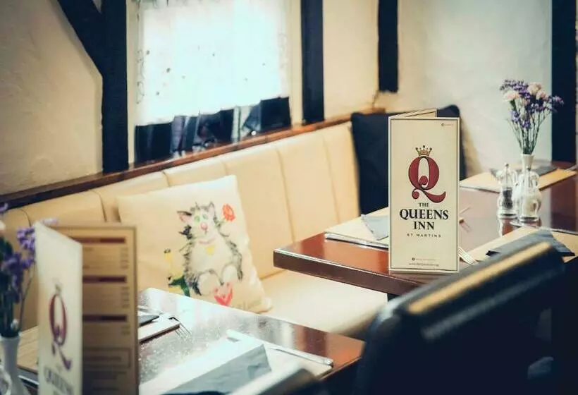 ユースホステル The Queens Inn