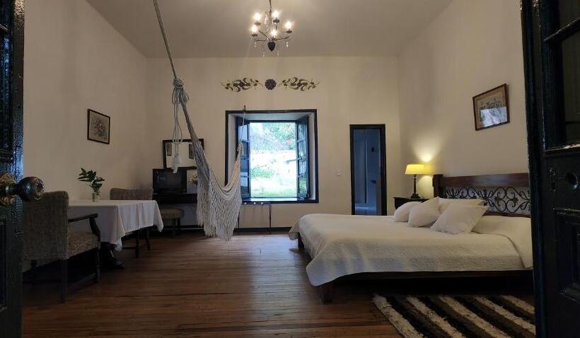 Bed and Breakfast Hacienda Suescún   300 Años De Historia