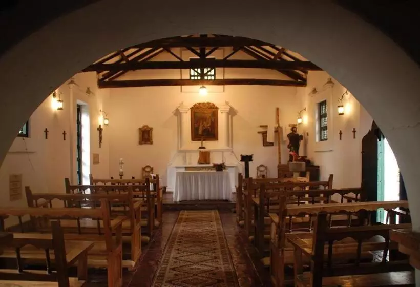 Aamiaismajoitus (B&B) Hacienda Suescún   300 Años De Historia