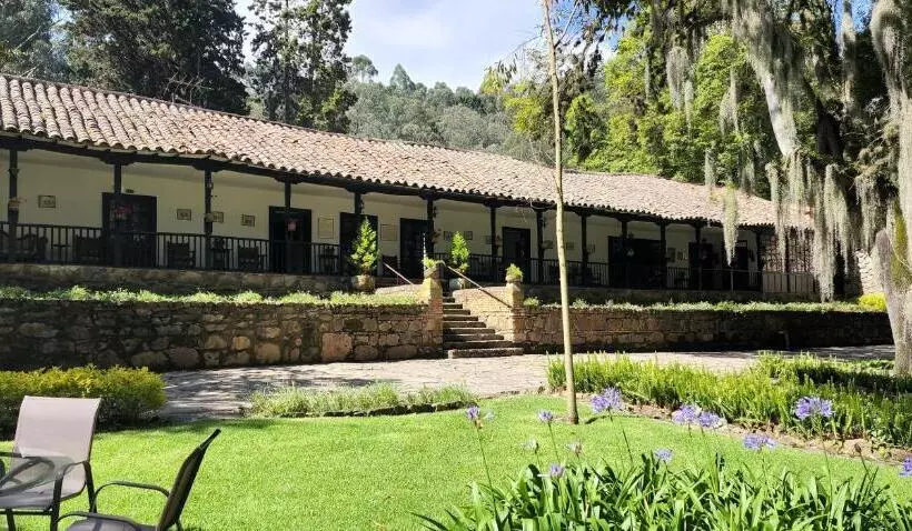 Aamiaismajoitus (B&B) Hacienda Suescún   300 Años De Historia