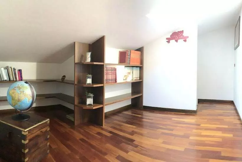 ベッドアンドブレックファースト Villa Fior Di Robinia