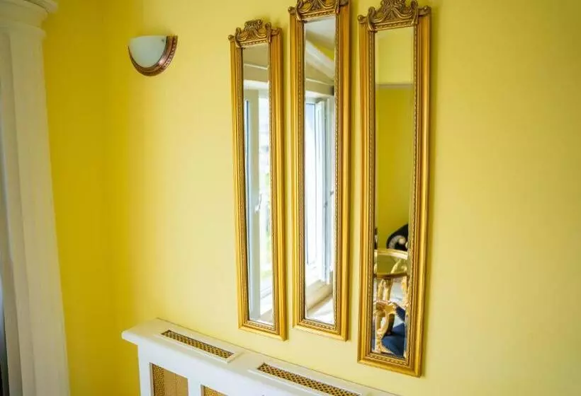 Ferndale Luxury Boutique Bed & Breakfast