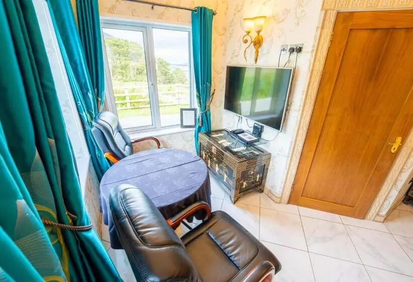 Ferndale Luxury Boutique Bed & Breakfast