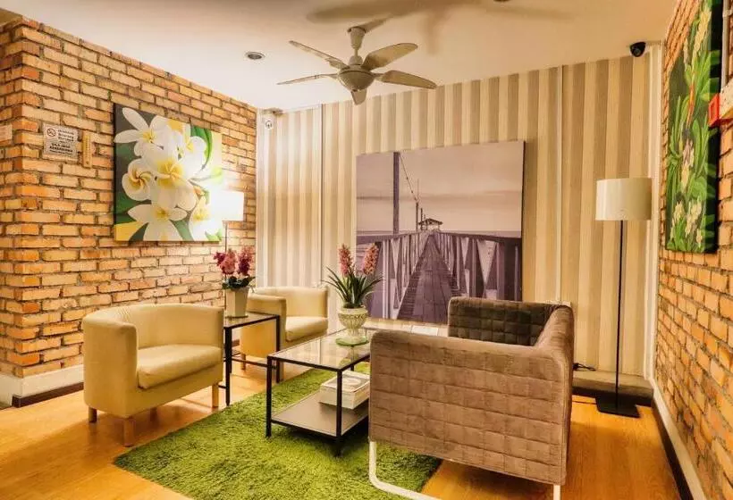 Hotelli Bata Merah Boutique