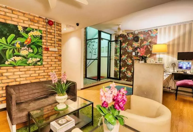 Hotelli Bata Merah Boutique