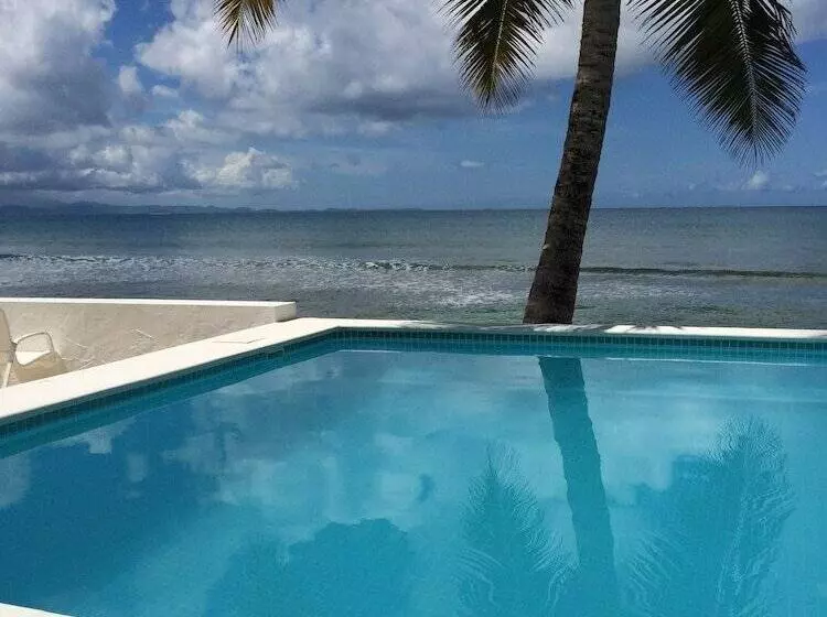 هتل Bravo Beach
