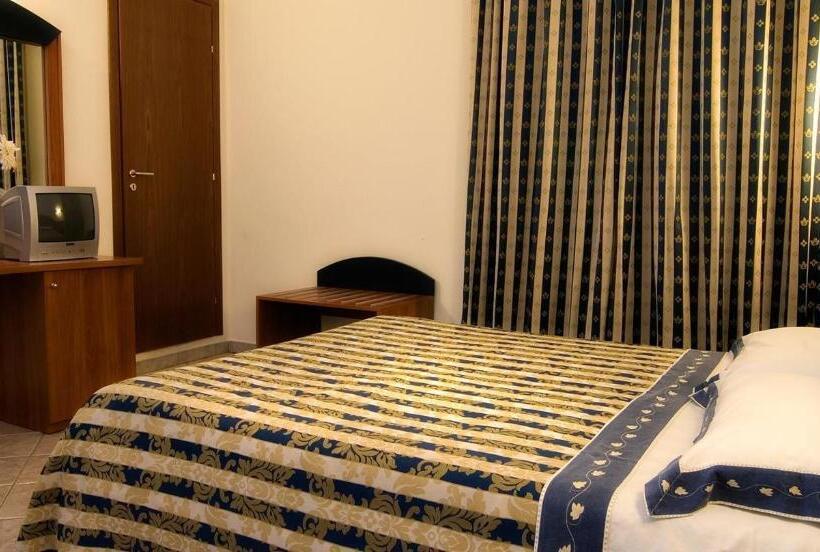 בית מלון כפרי Marconi