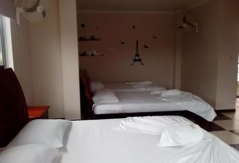 Hotelli Prado Country