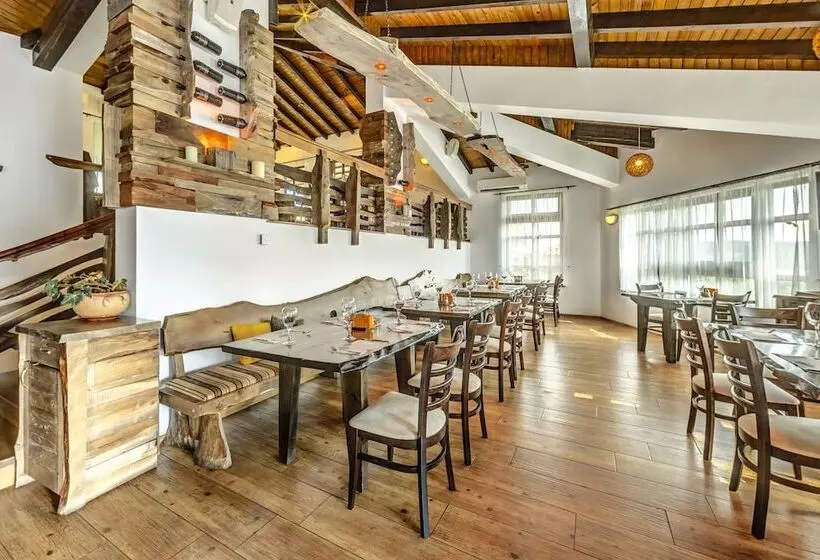 Hotelli Wine & Spa Complex Starosel