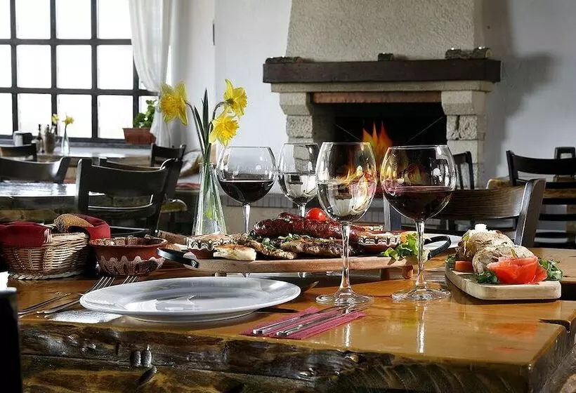 Hotelli Wine & Spa Complex Starosel