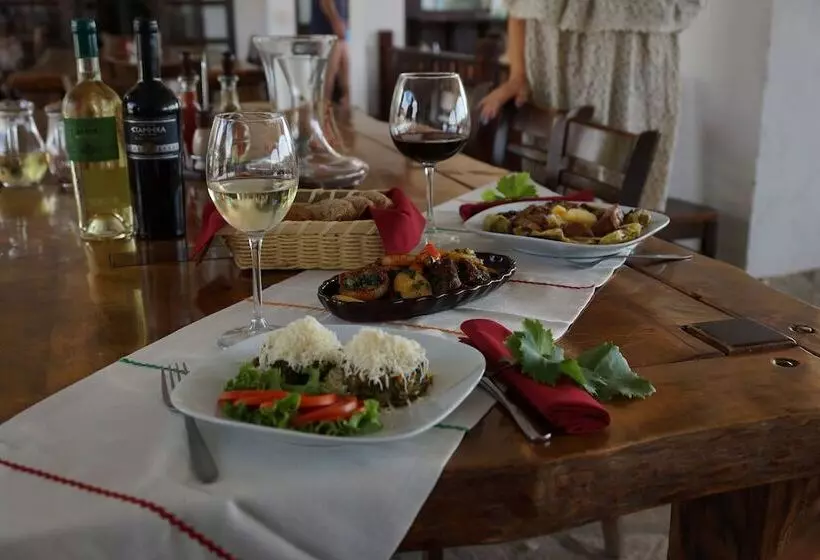 Hotelli Wine & Spa Complex Starosel