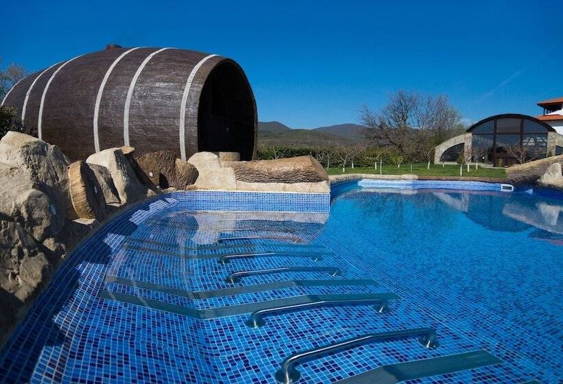 בית מלון כפרי Wine & Spa Complex Starosel