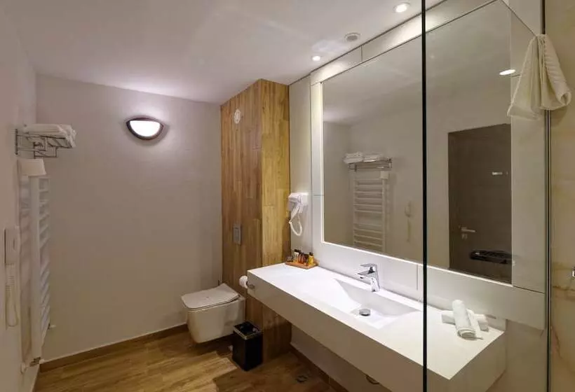 Hotelli Wine & Spa Complex Starosel