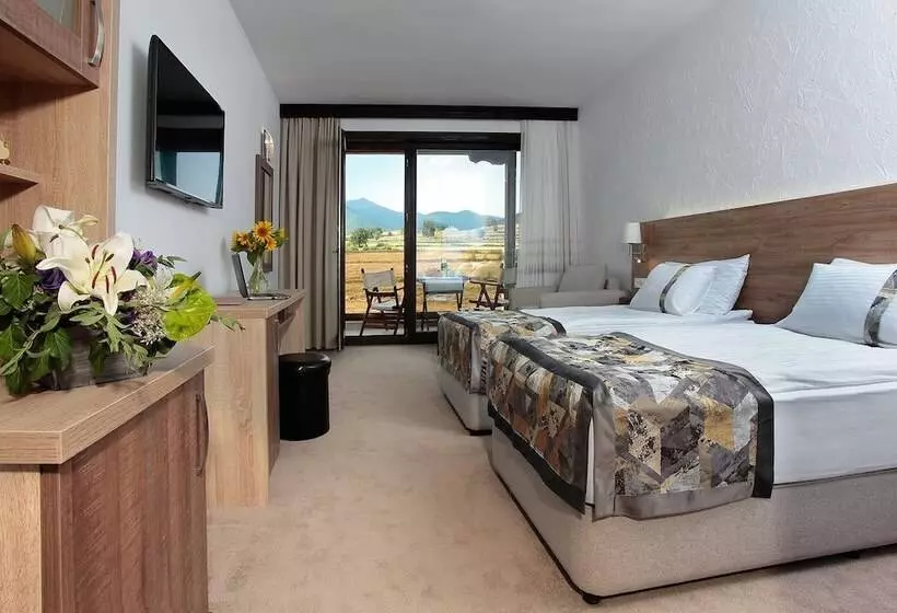 Hotelli Wine & Spa Complex Starosel