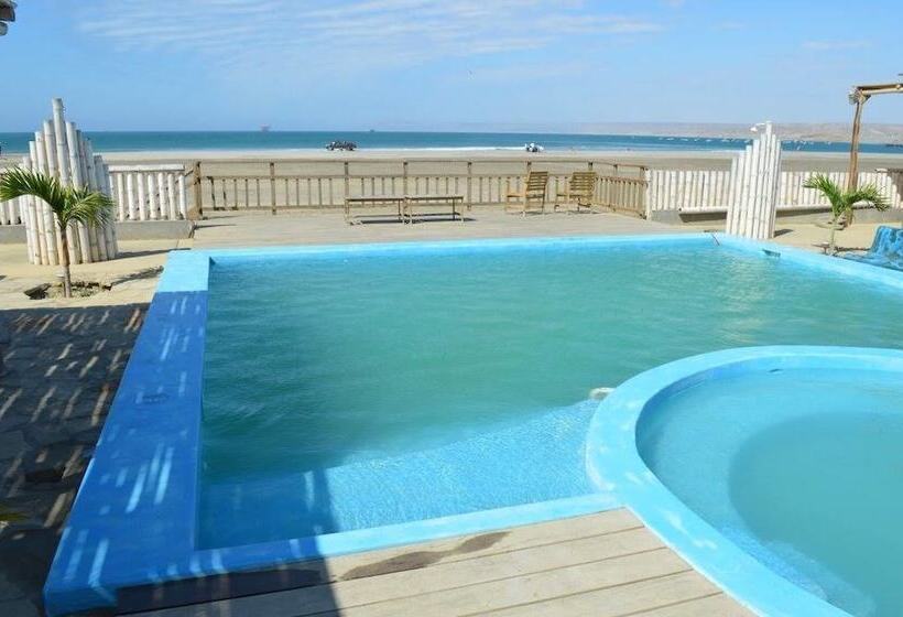 بنسيون Aloha Lobitos