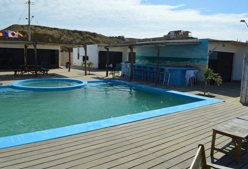 بنسيون Aloha Lobitos