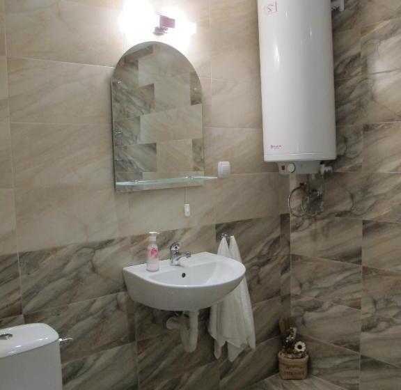 膳宿费 Guest House & Bistro Lefterova