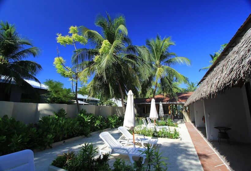 پانسیون Local Island Inn