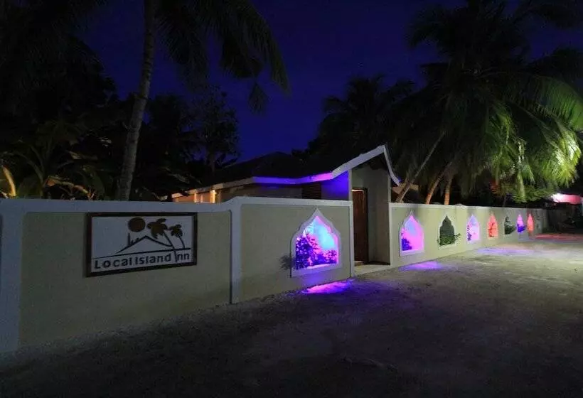 پانسیون Local Island Inn