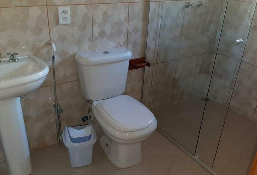 ペンション Pousada Dona Manoela