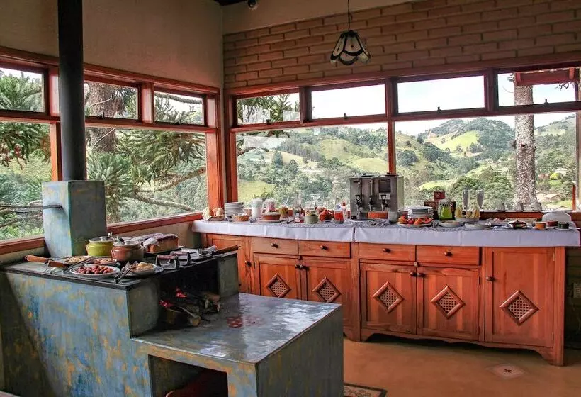 ペンション Pousada Espelho Dágua