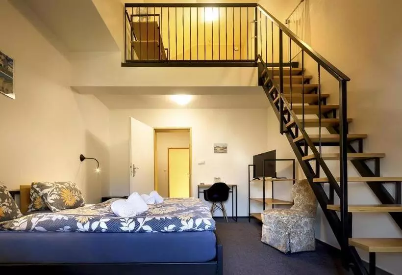 Wellness Hotel Lihovar