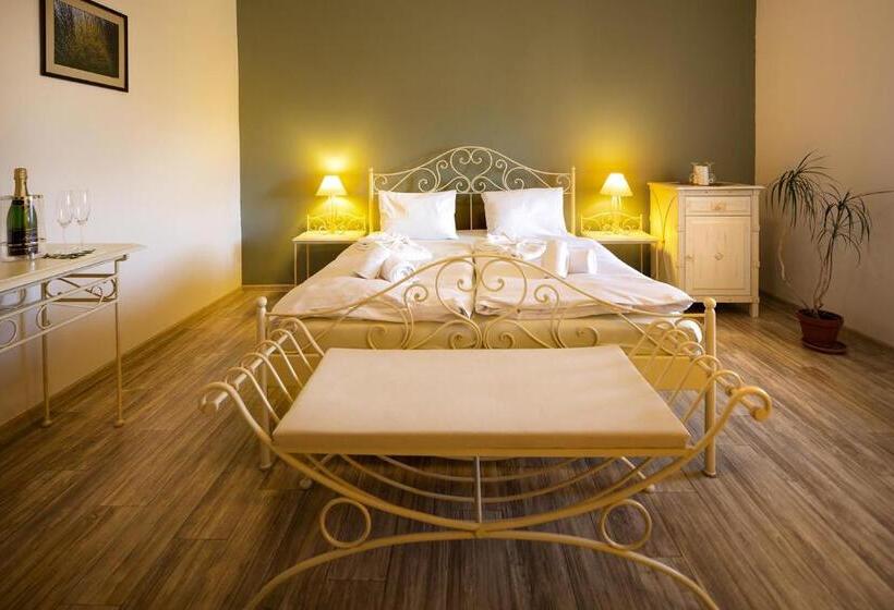 Wellness Hotel Lihovar