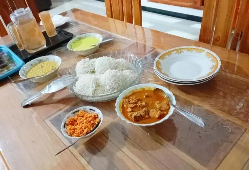 ホテル Diyaluma Nas Villa