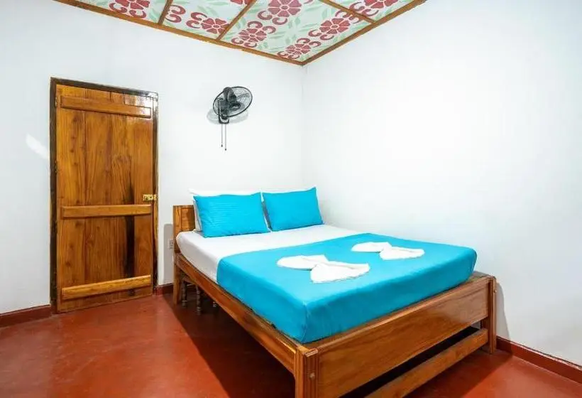 ホテル Diyaluma Nas Villa