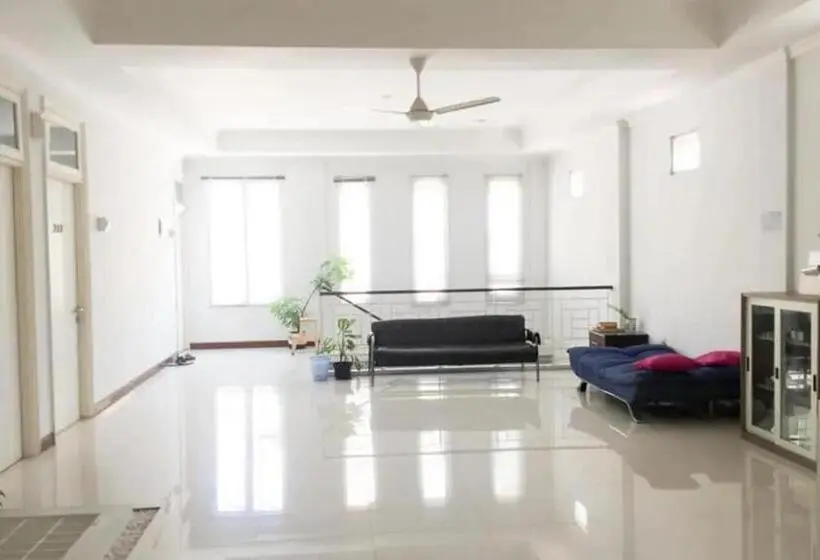 Hotel Rumah Teuku Umar Mitra Reddoorz