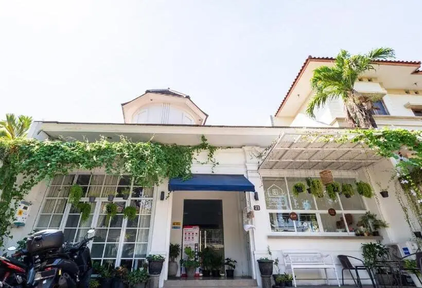 Hotel Rumah Teuku Umar Mitra Reddoorz