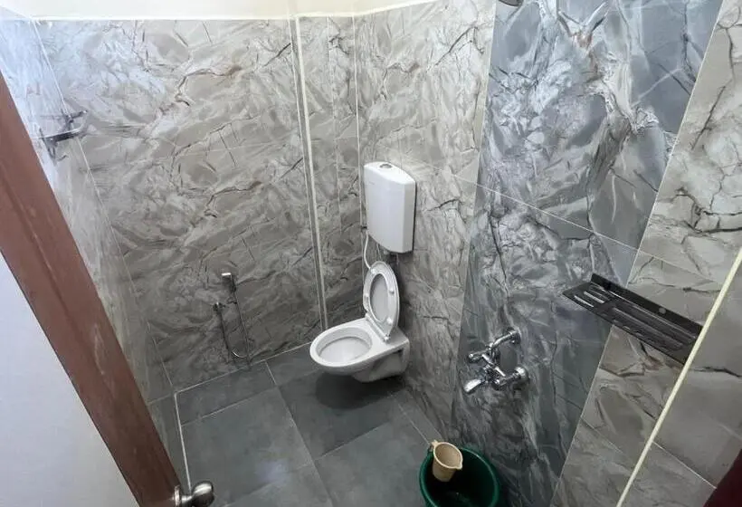 ホテル Sakthi Residency